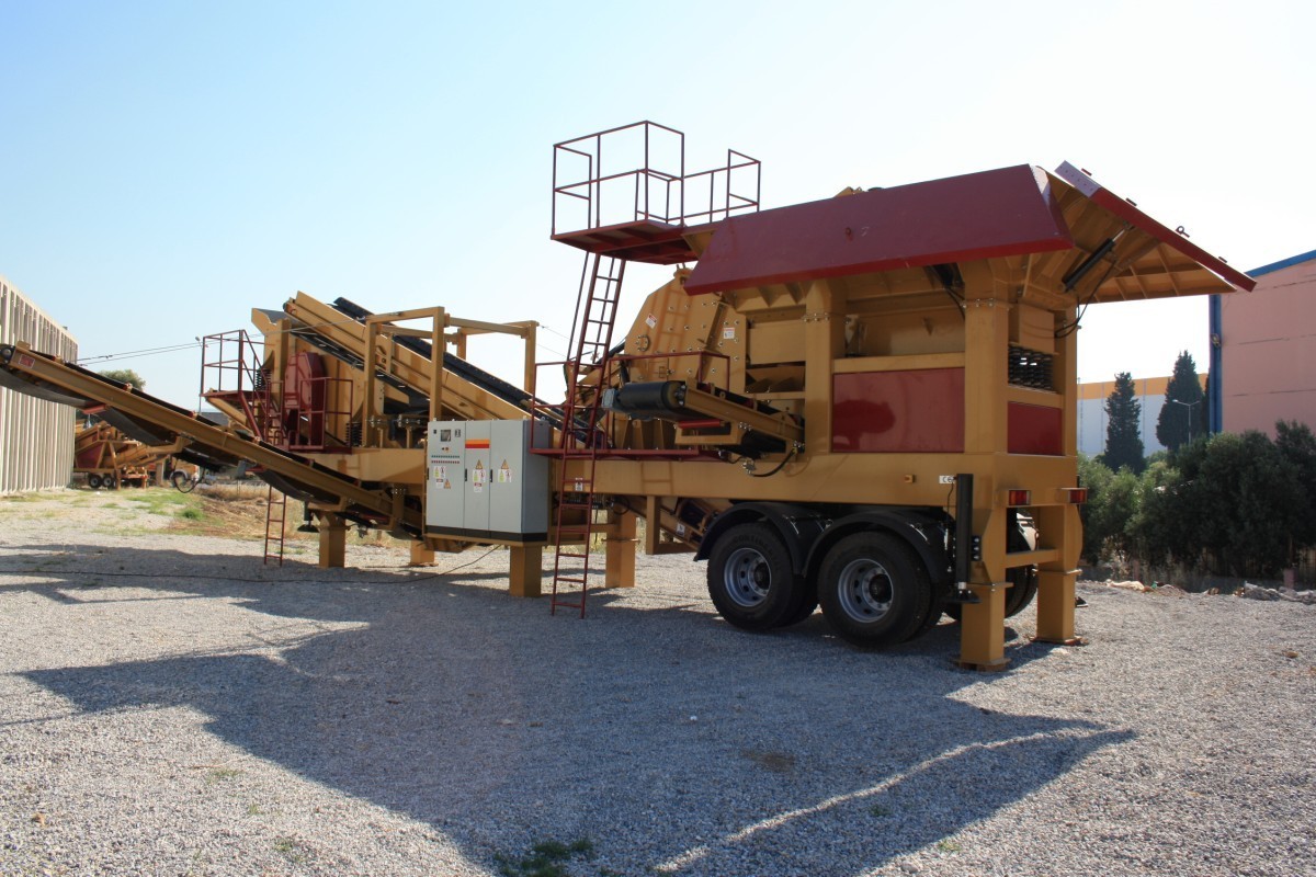 Closed Circuit Portable Crusher For Sale