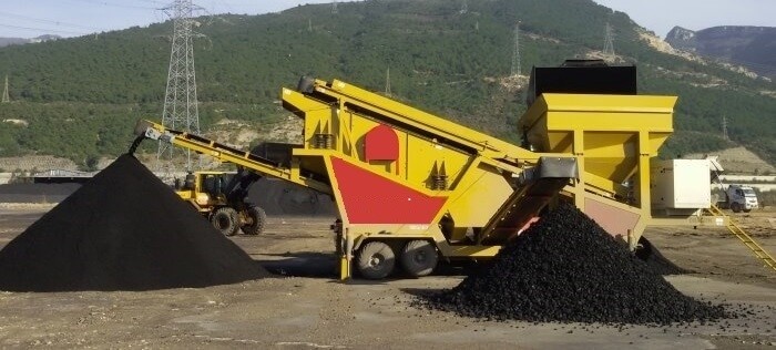 New Generation Portable Basalt Crushing and Screening Plant Production